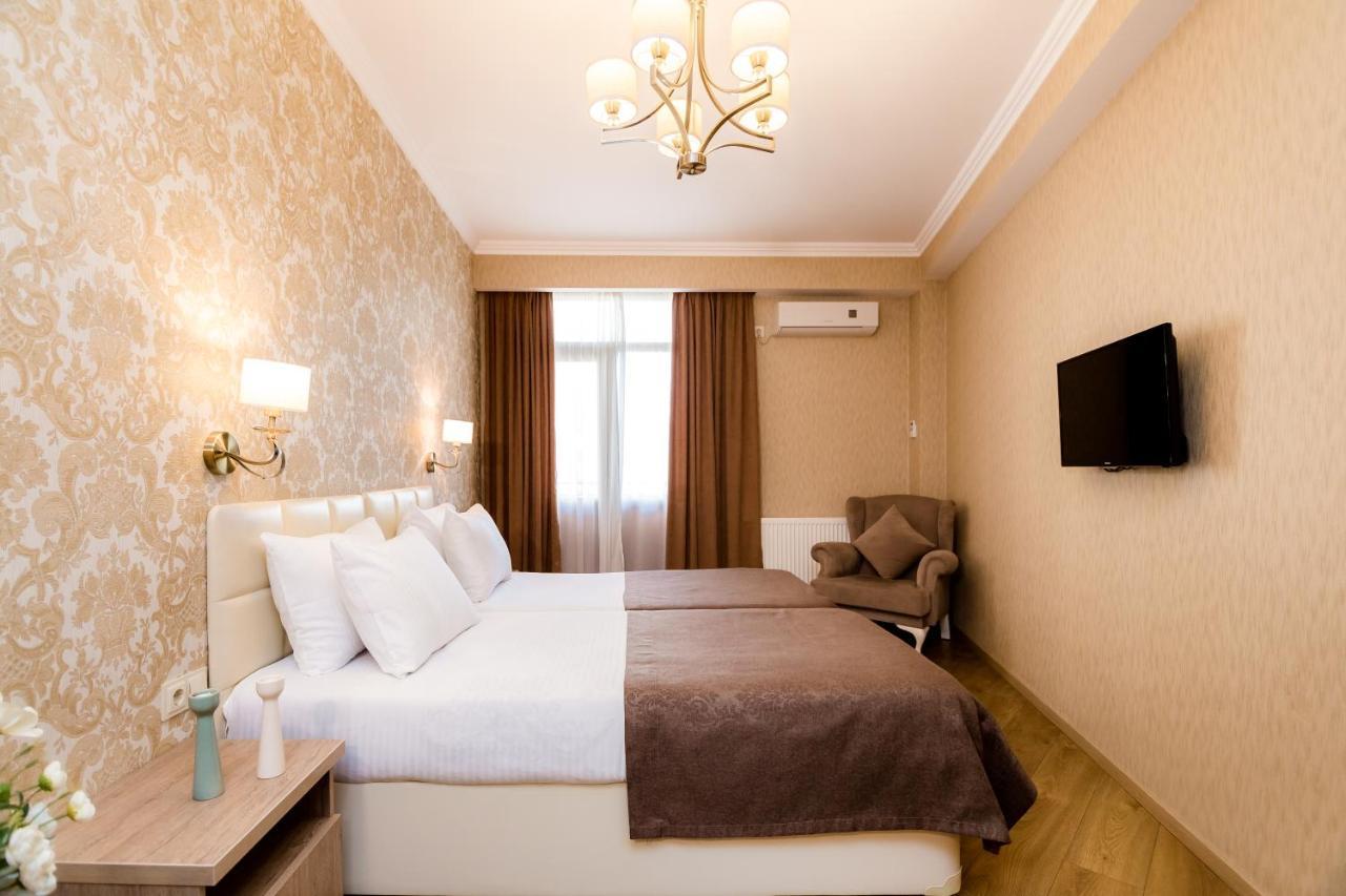 Dat Exx Apartments Tbilisi Buitenkant foto