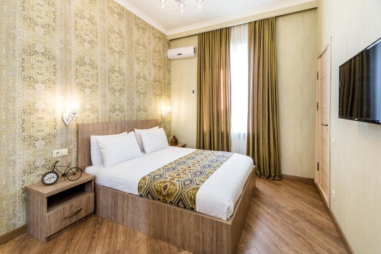 Dat Exx Apartments Tbilisi Buitenkant foto